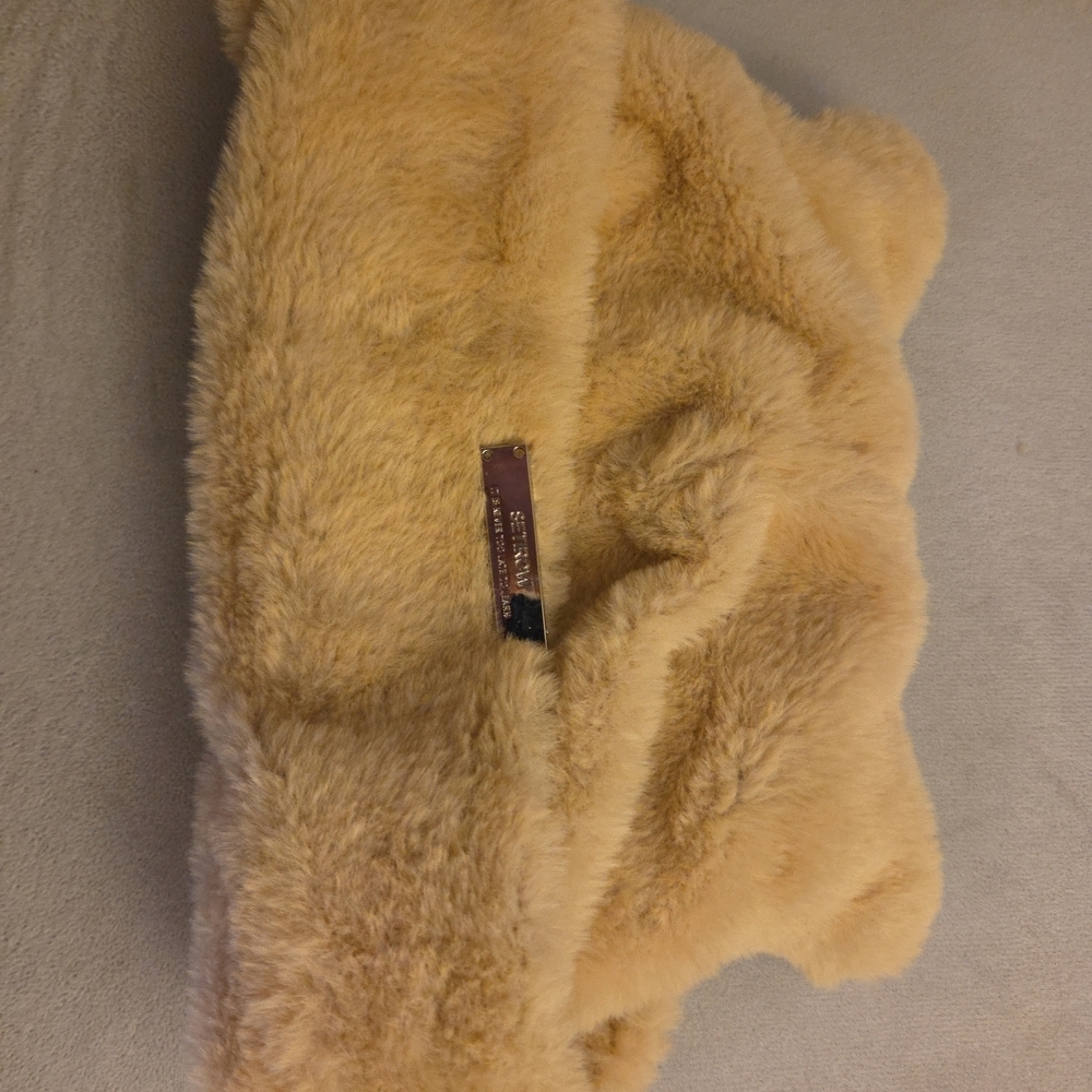 Cozy Faux Fur Scarf